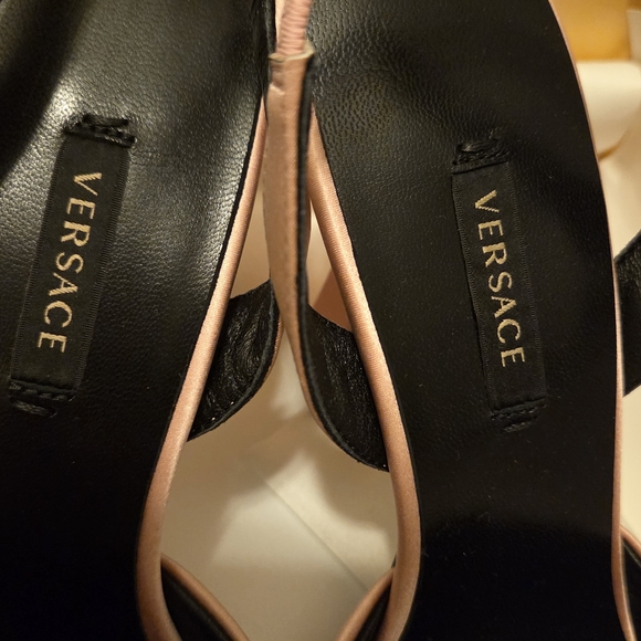 Versace Pink Embellished Medusa Women's Shoes - Brand NEW - Picture 3 of 13